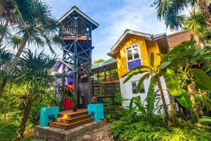 Exterior - Luxury Roatán Treehouse w/Pool, & private Beach (Brick Bay)