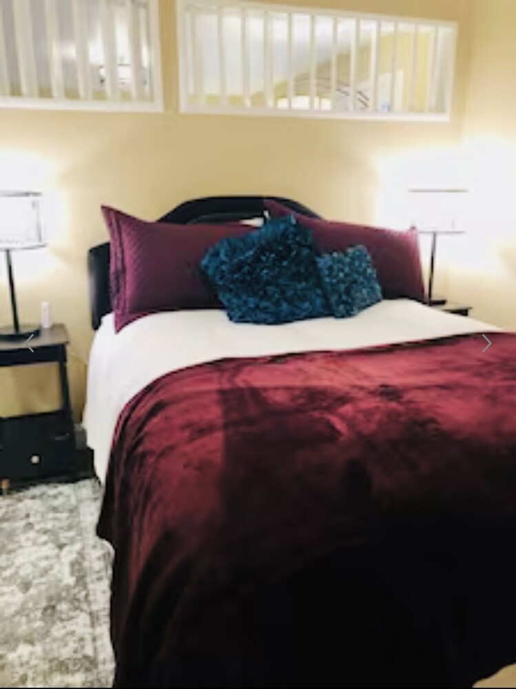 Beautifully Updated 1 Bdrm on Boise’s Bench. “The Cottage on Dorian” Boise Vrbo