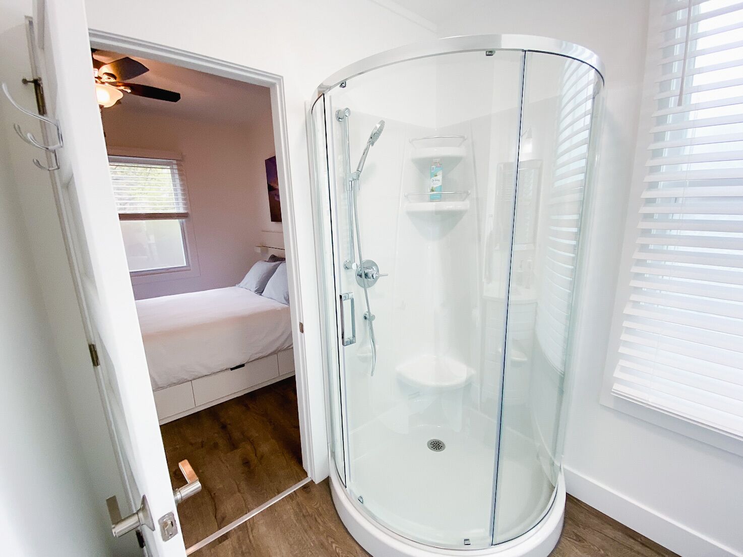 1 BDRM Downtown Executive Suite