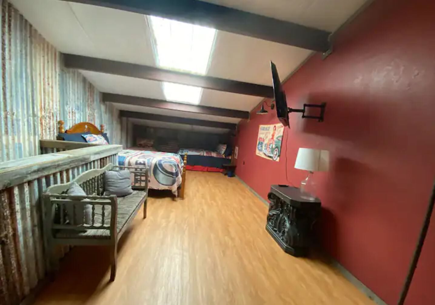 Mr Lizzie's Vintage Garage