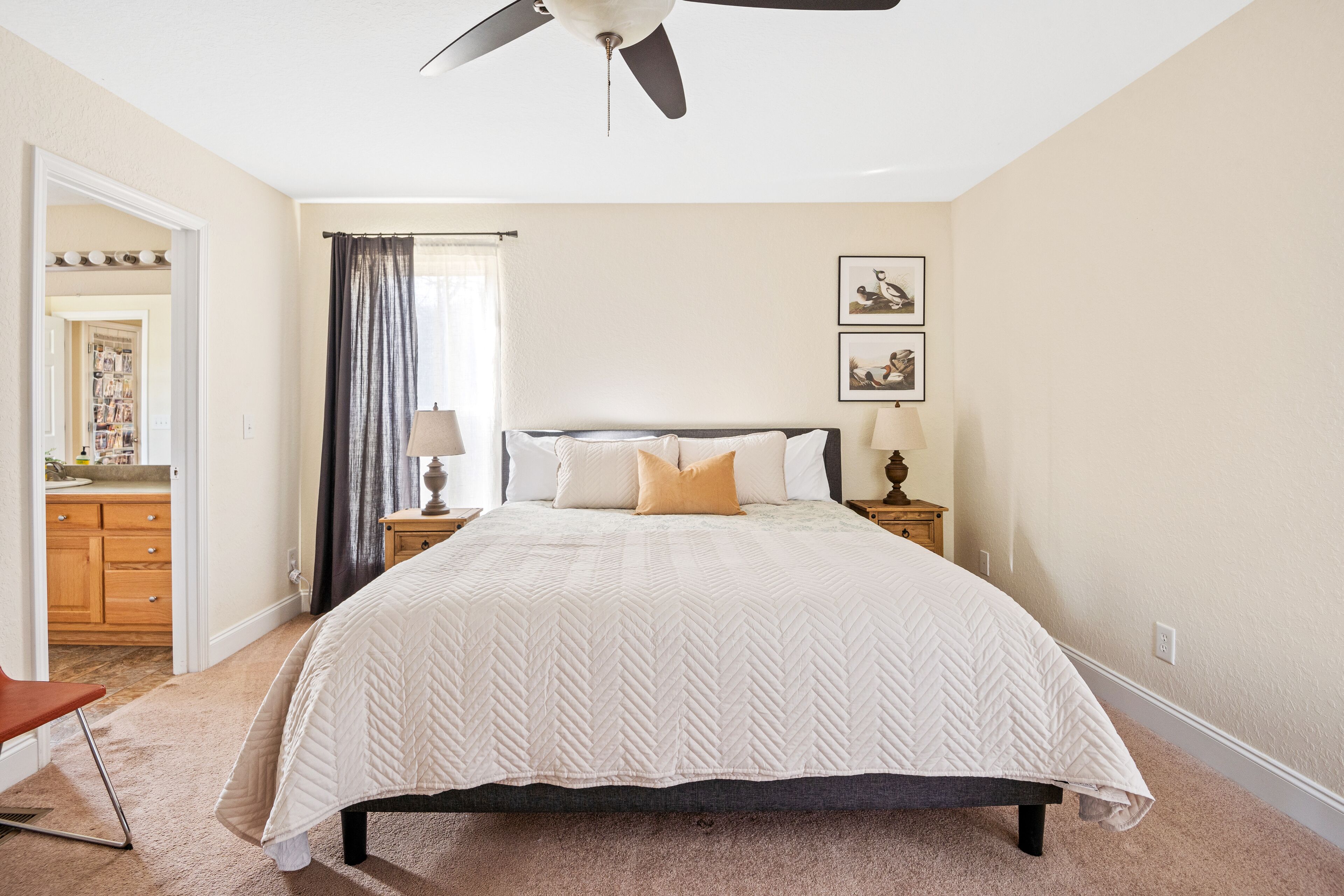 Smoky Mountain Retreat w/Hot Tub/Fireplace/View