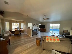 スマートテレビ