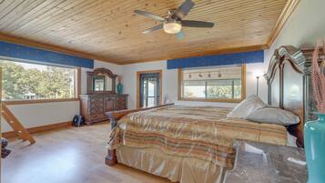 3 Schlafzimmer, Bügeleisen/Bügelbrett, WLAN, Bettwäsche