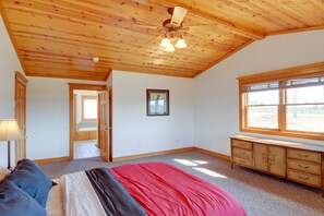 6 Schlafzimmer, Bügeleisen/Bügelbrett, Internetzugang, Bettwäsche