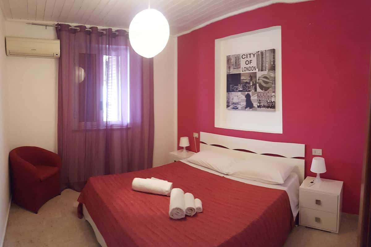 Apartamento, vista para o mar | Escrivaninha, Wi-Fi de cortesia
