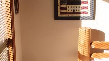 1 bedroom, iron/ironing board, free WiFi, bed sheets