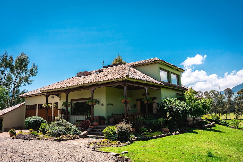 Villa La Lomita