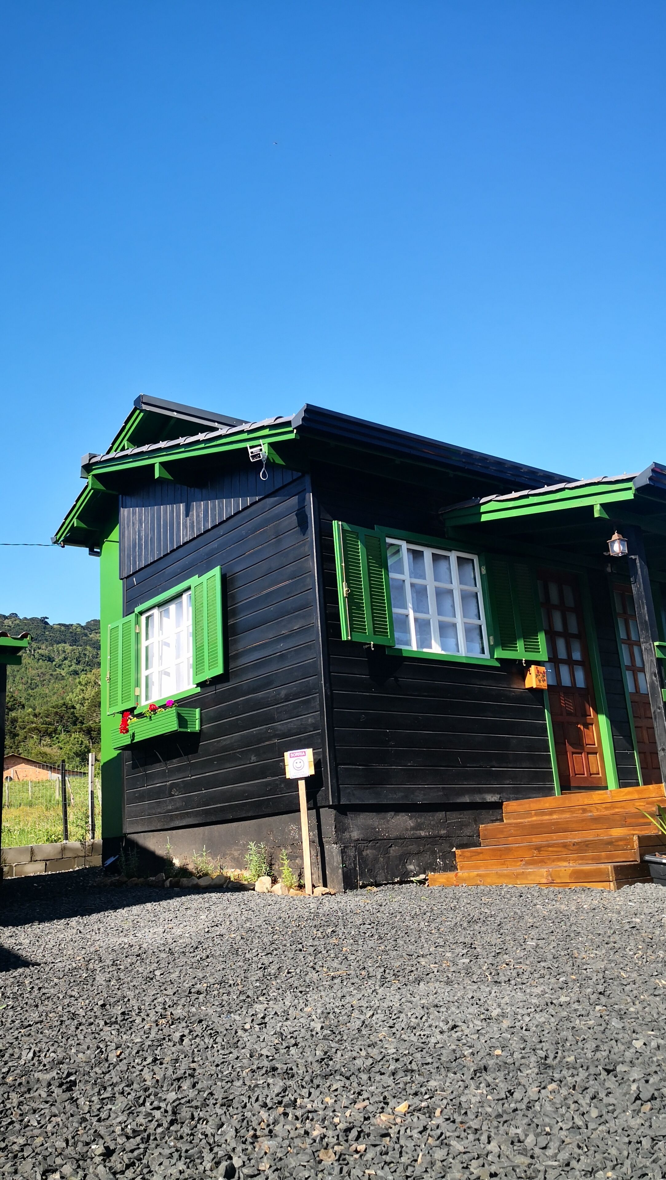 Rustic Austrian-style studio with kitchen and spacious bathroom