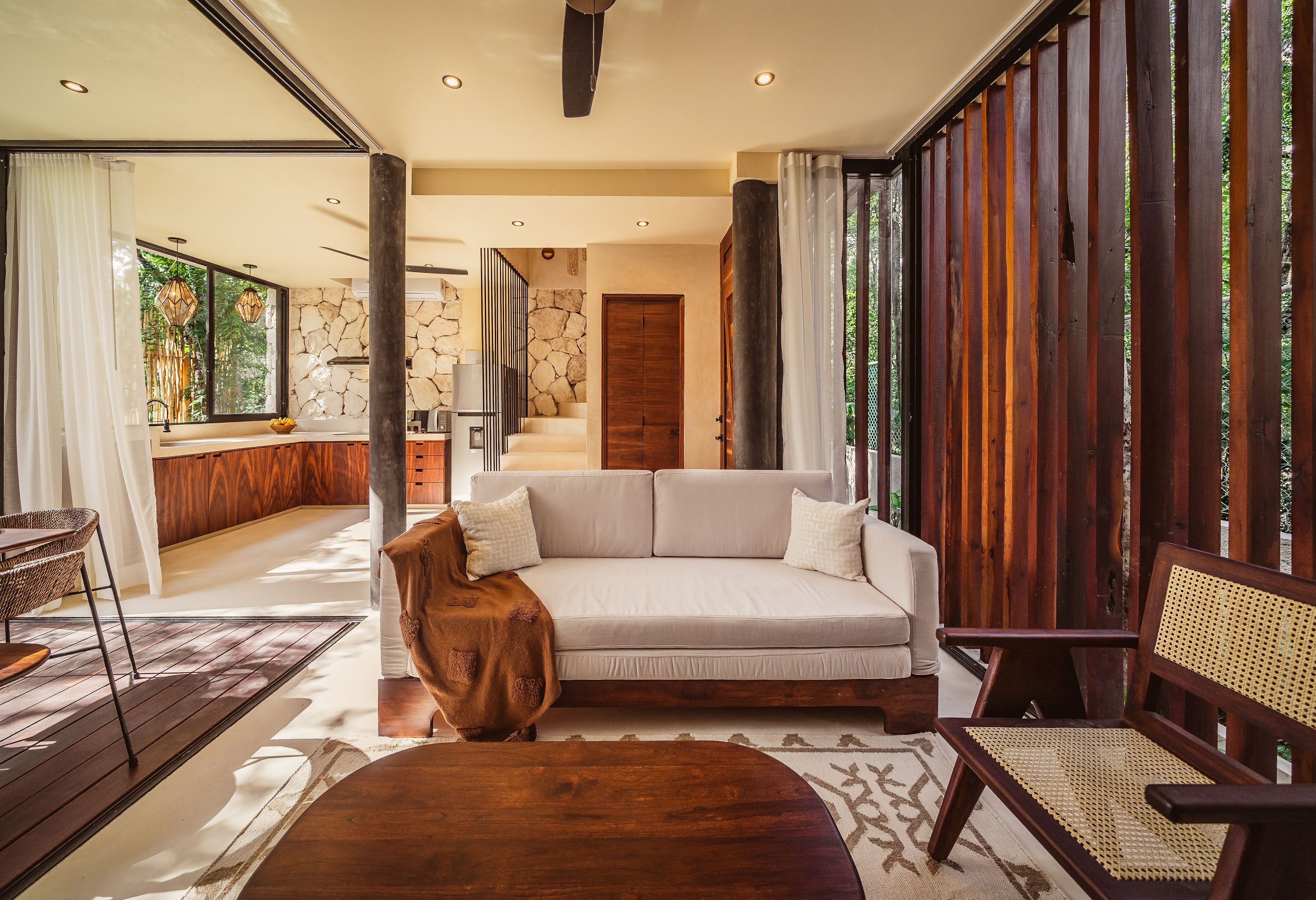 Afra 5 Jungle house + private pool + Starlink Wifi