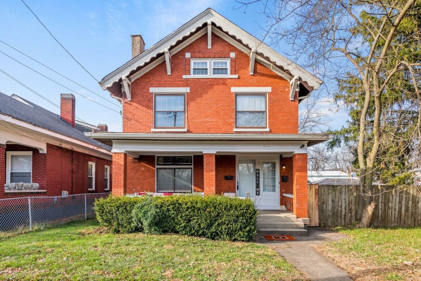 Mid-Century Modern Apartment!