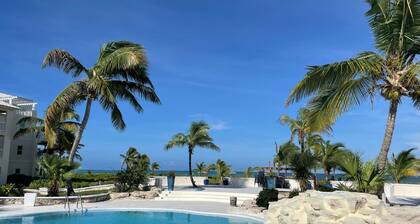 Caicos Dreams -gated entrance - onsite security- ground floor, King bed