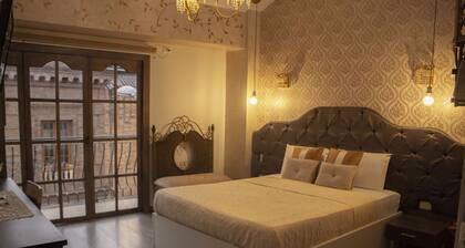 Hotel Boutique La Ronda by Chat Noir