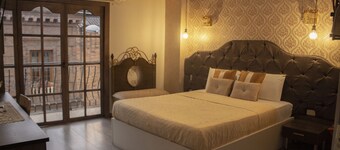 Hotel Boutique La Ronda by Chat Noir
