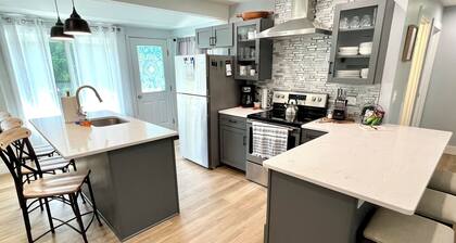 Newly Renovated, Conveniently Located Blacksburg Home