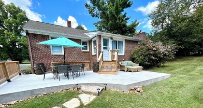 Newly Renovated, Conveniently Located Blacksburg Home