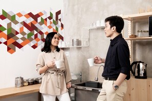 Room - Tuju Arteri Pods by Zuzu (Jakarta)