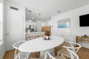 Dining - Perfect Beach House with Luxury Mattresses~3BR/3BA (Panama City Beach)
