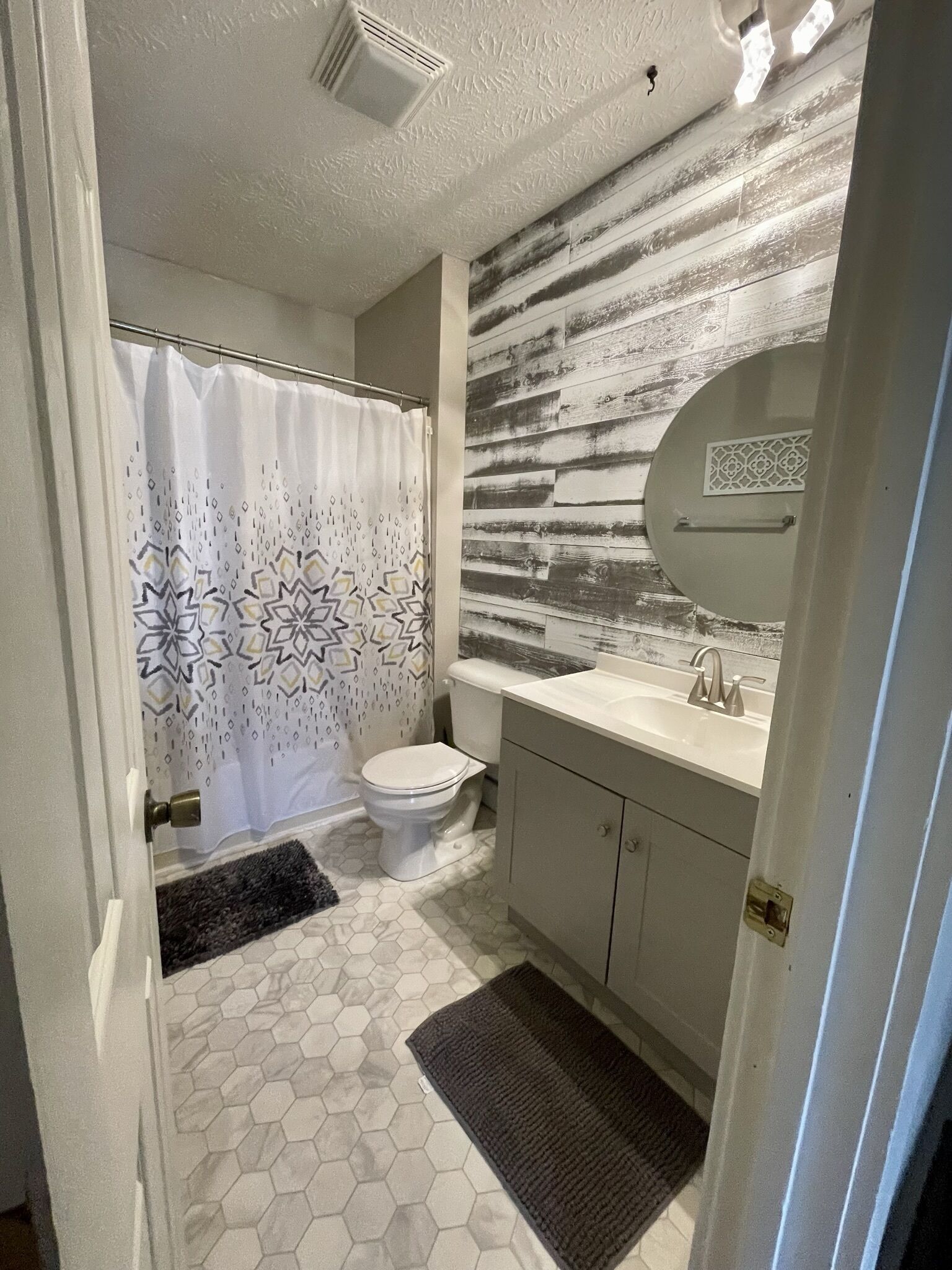 Two-story Maggie Valley Townhome