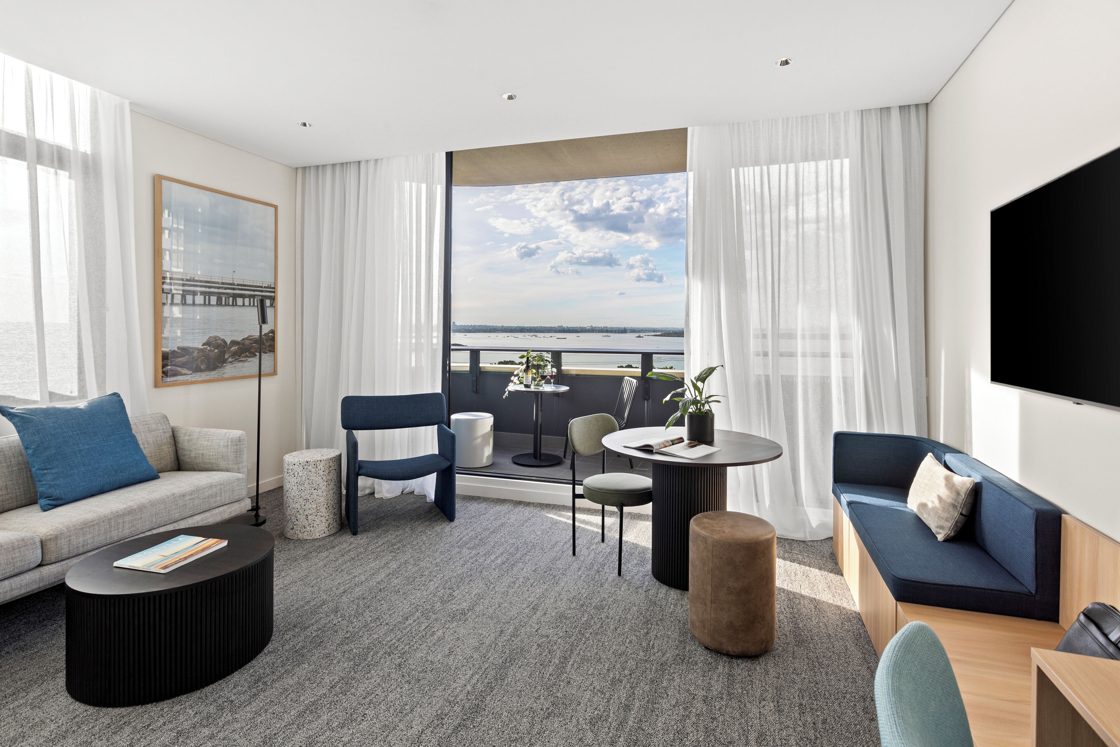 Executive Apartment, 1 Bedroom | In-room safe, desk, laptop workspace, blackout drapes