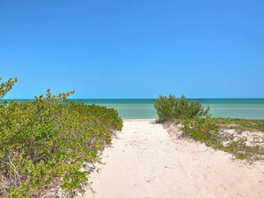 Beach - Casa Palmares - Yucatán Home Rentals (Telchac Puerto)