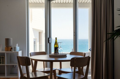 Unit 11 · Cottesloe Beach View Apartments #11