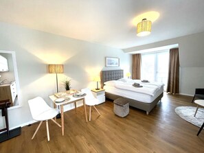 1 室のベッドルーム、WiFi、ベッドシーツ