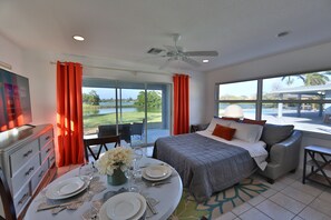 3 habitaciones, tabla de planchar con plancha y wifi gratis 