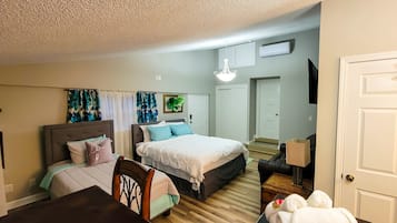 1 chambre, fer et planche à repasser, Wi-Fi gratuit, draps fournis
