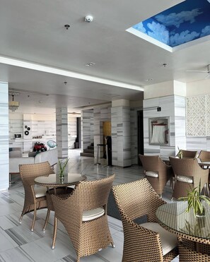 Reception - Cube9 Resort and Spa (Lapu-Lapu)
