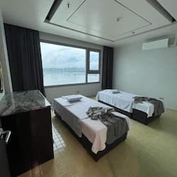 Couples treatment room(s), sauna, hot tub, steam room, mud baths