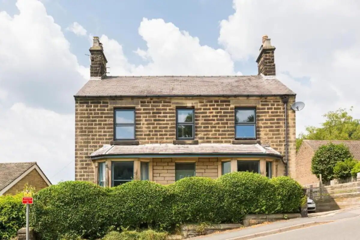 A stunning rustic period house full of period features with amazing views of Riber castle and the...