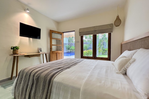 Habitación doble superior | Sábanas de algodón egipcio, ropa de cama de alta calidad y escritorio