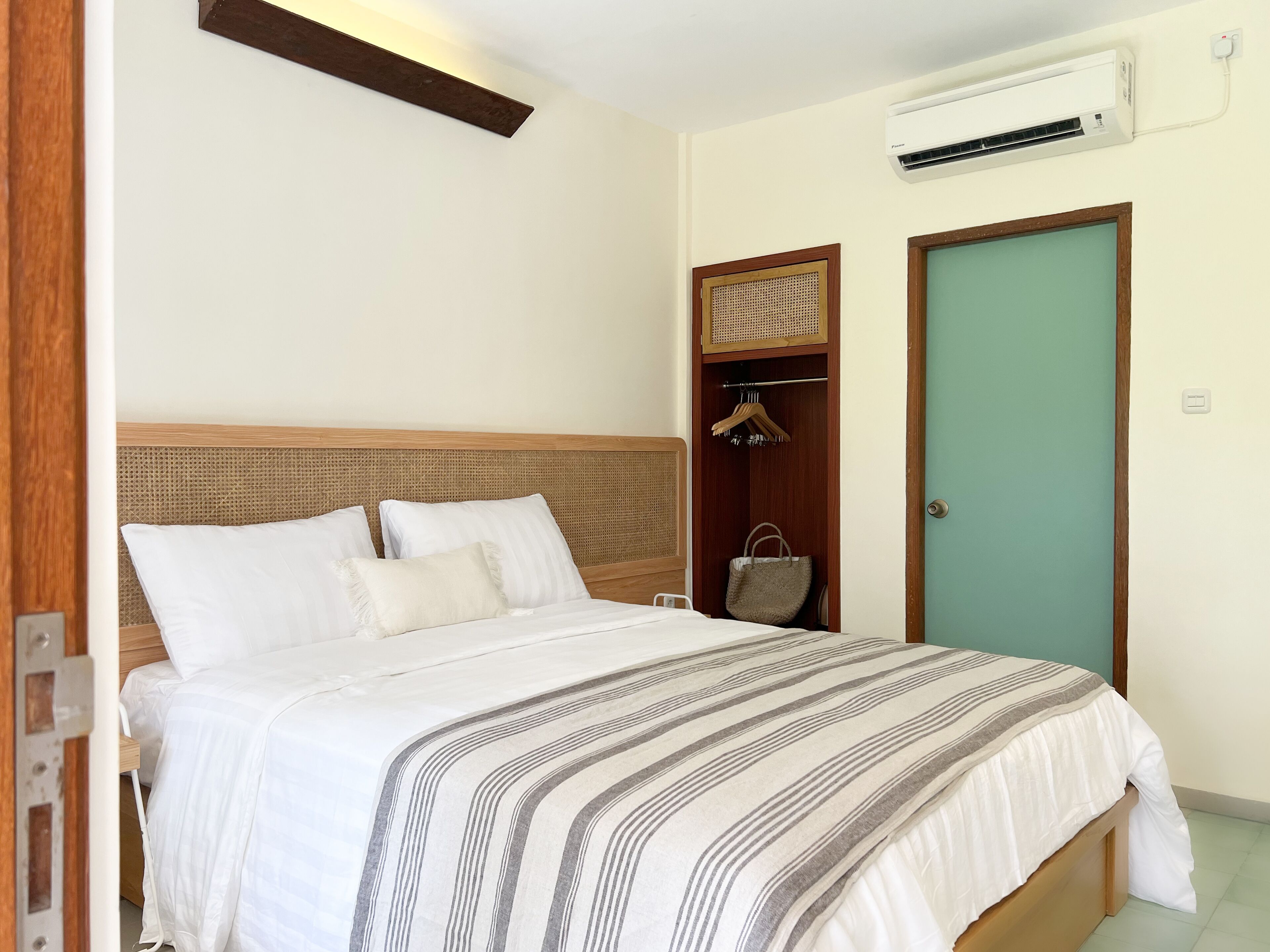 Roots Hotel Senggigi