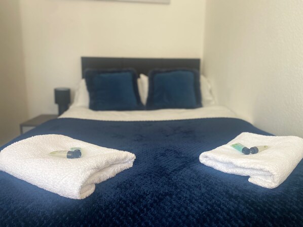 4 soverom, wi-fi og sengetøy