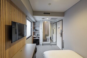 Single Room | Free WiFi, bed sheets - WPÜ HOTEL SHINJUKU (Tokyo)