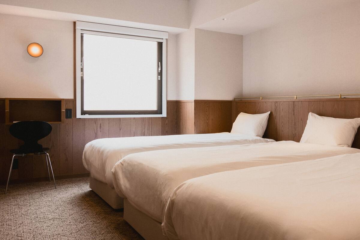 Triple Room | WiFi (free), bed sheets