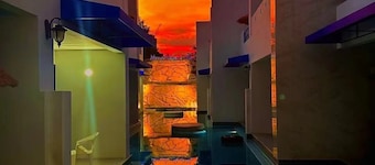 Mona Lisa pool villa