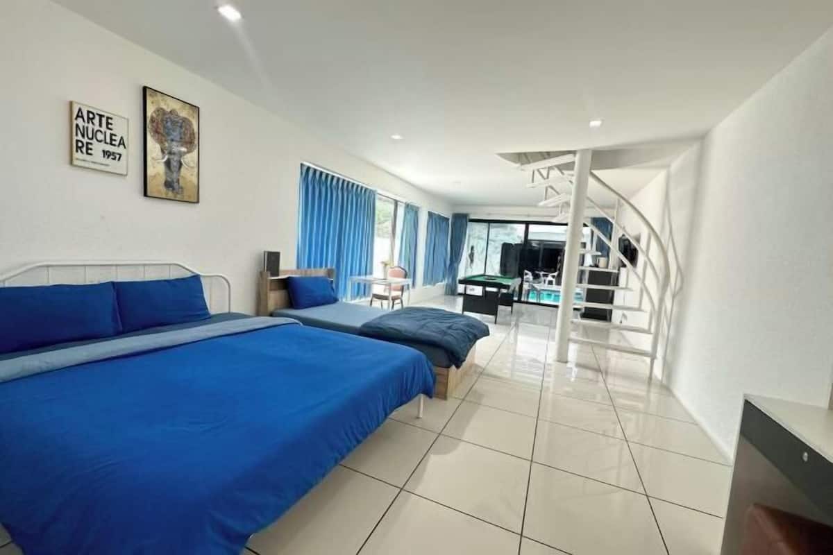 1 bedroom, premium bedding, individually decorated