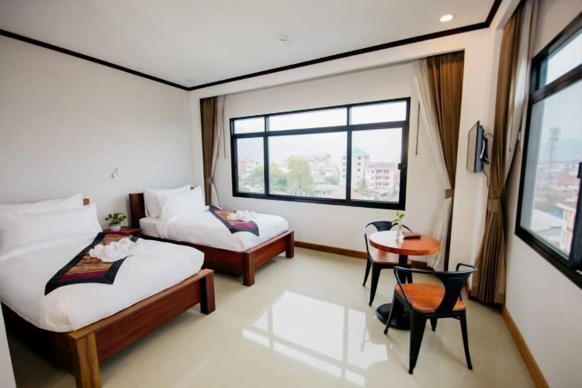 Minibar, desk, free WiFi, bed sheets