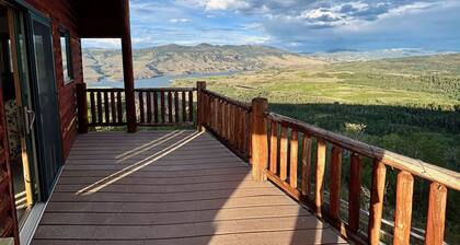 Secluded Cabin above Cataract Lake and Green Mountain Reservoir