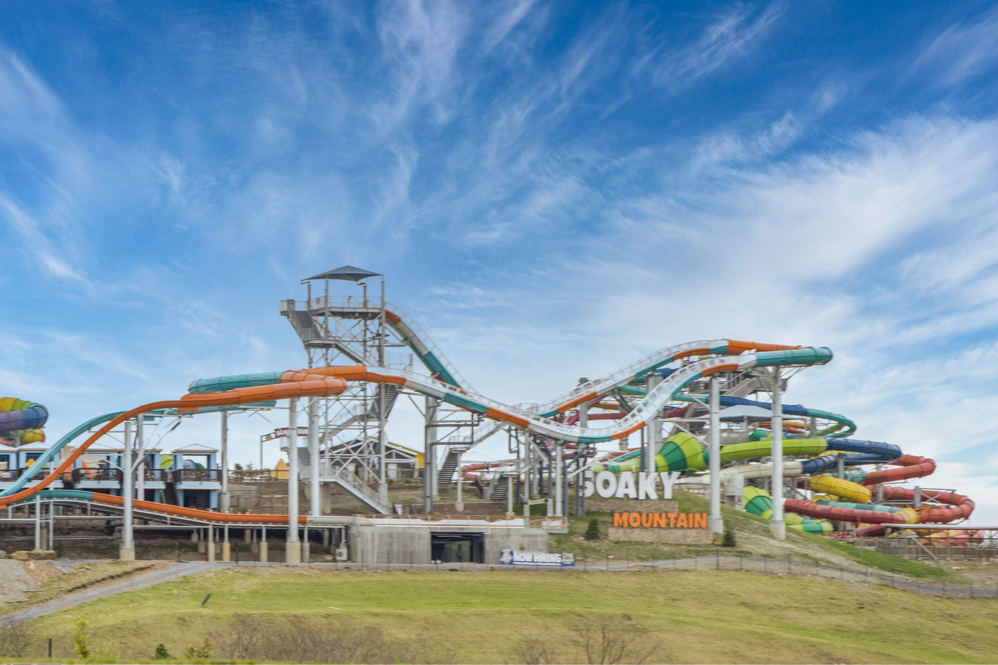 🤩Stunning Cabin🥰⭐Fast WI-FI 📶⭐Pet Friendly 😻Dollywood 🤩Smartlock⭐KingBed❤