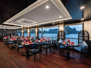 Restaurant - La Casta Cruise (Ha Long)
