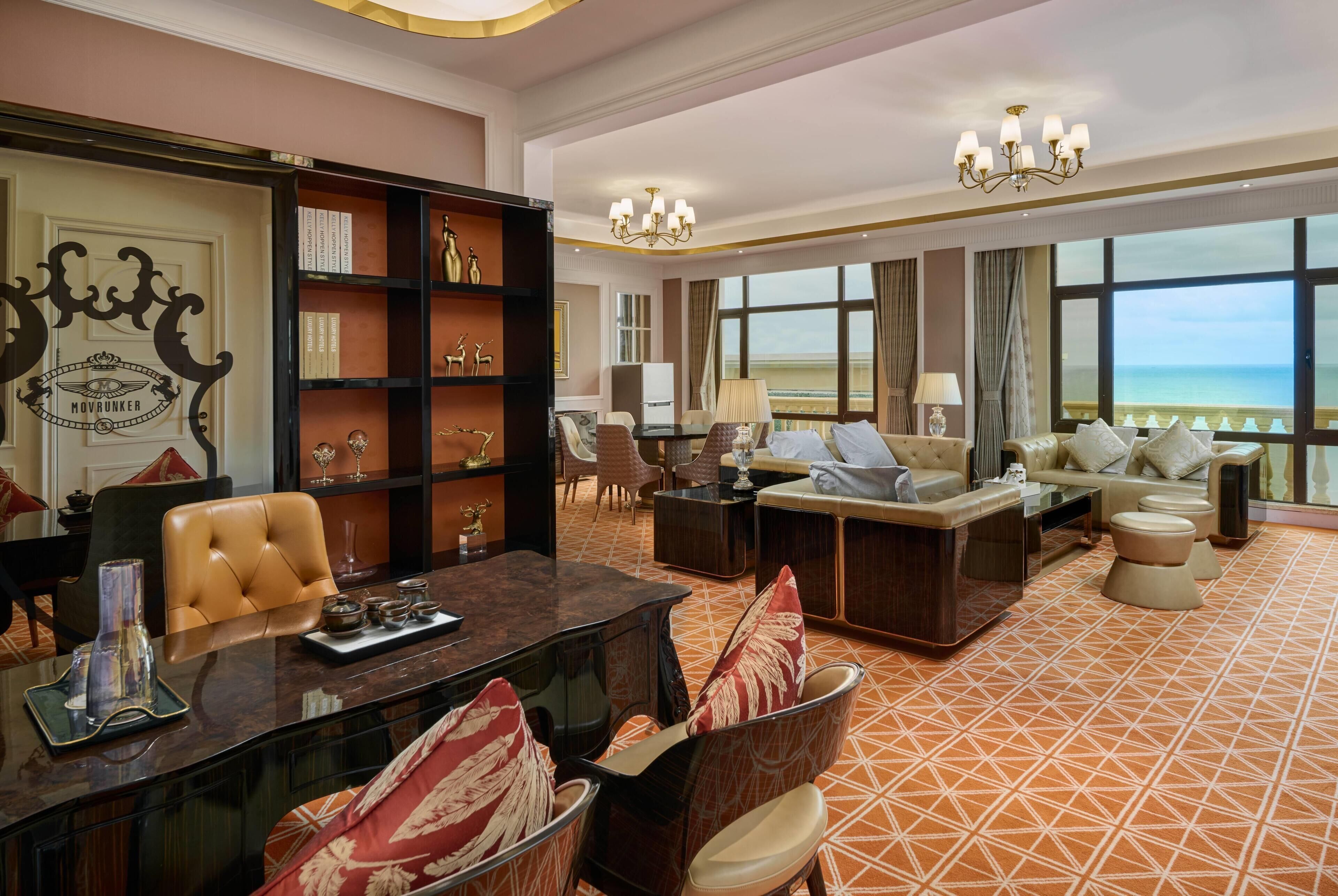 Suite, Sea View (Xin Hao President, Single Room) | Premium bedding, pillow-top beds, in-room safe, desk