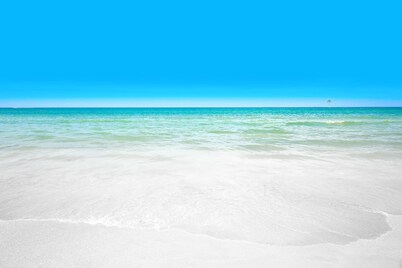 Coastal 2BR Retreat Near Golf, Breweries & Beaches – Walk to Dining & Enjoy Local Adventures!