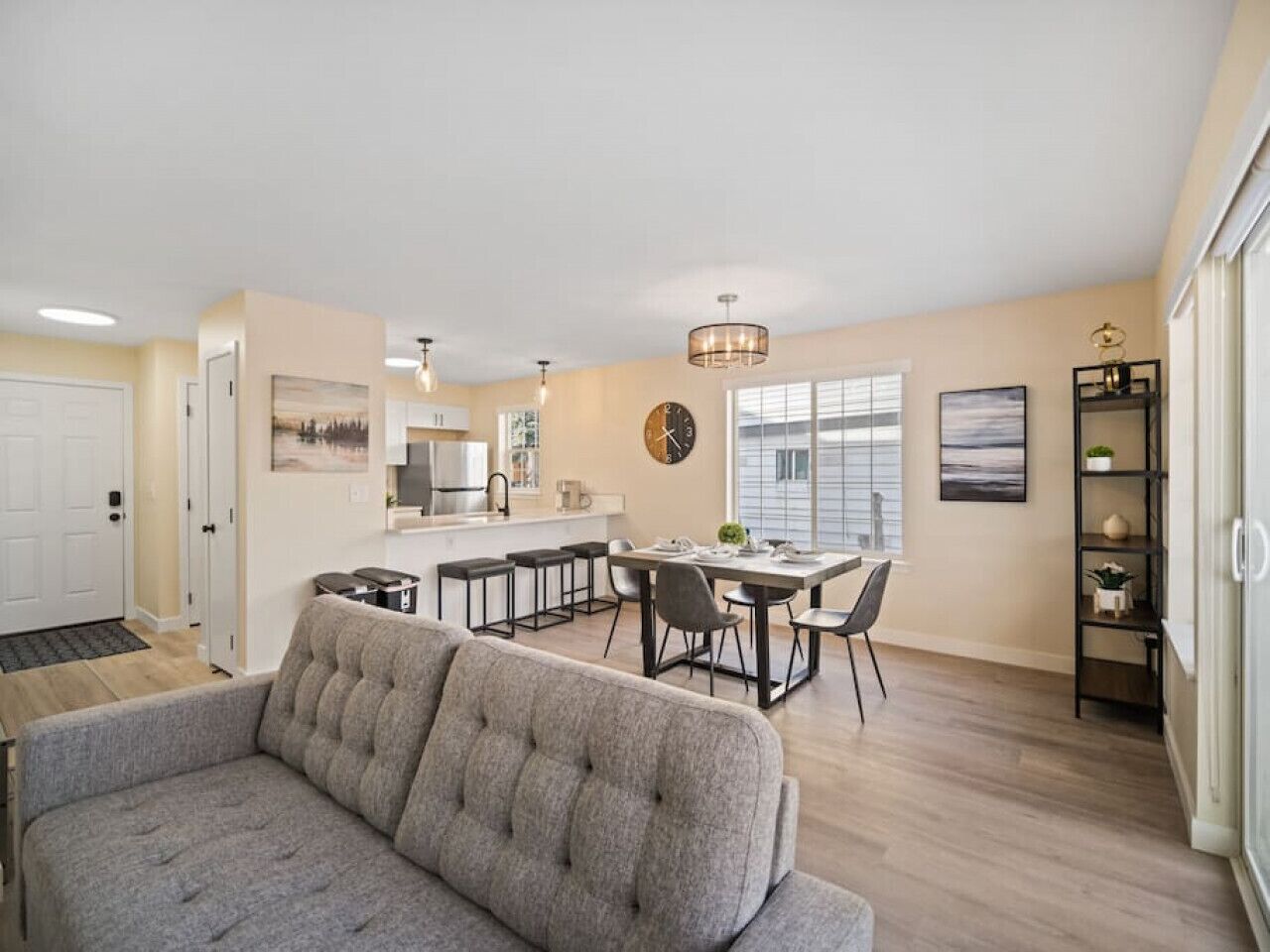 Riverside Retreat: 2BR/2BA Apt