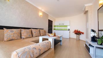 Comfort Apartment | Free WiFi, bed sheets