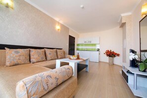 Comfort Apartment | Free WiFi, bed sheets - Iris (Nessebar)