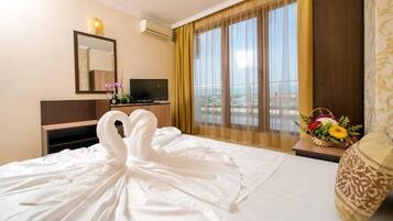 Comfort Apartment | Free WiFi, bed sheets