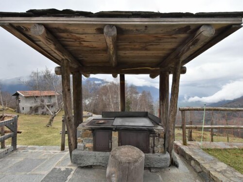 Baita Lake View by Interhome