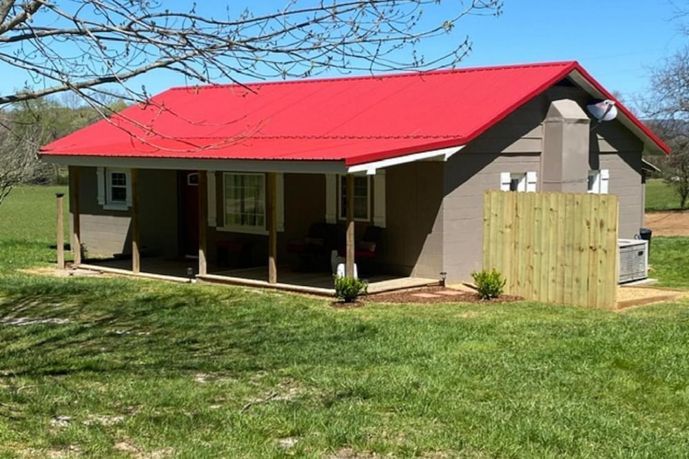 Mountain Point of View Cottage